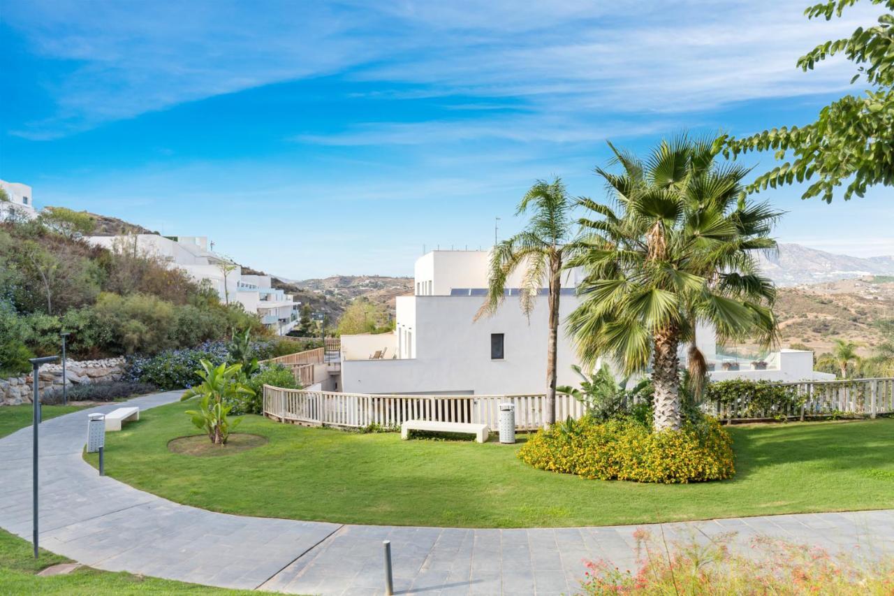 Casa Banderas Stunning Apartment With Pool And Gym By Costarentals - Ref 237 La Cala De Mijas Exterior photo